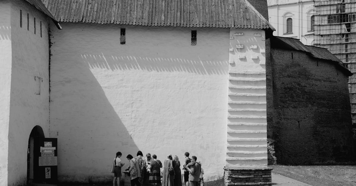 découvrez des expériences inoubliables avec notre visite guidée. explorez des destinations fascinantes avec un guide expert qui vous fera plonger dans l'histoire et la culture locales. réservez votre place dès maintenant pour une aventure enrichissante.