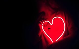 découvrez le monde romantique à travers des histoires d'amour envoûtantes, des conseils pour des soirées inoubliables et des idées de destinations idéales pour raviver la flamme de votre relation. plongez dans une atmosphère de passion et de tendresse.