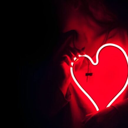 découvrez le monde romantique à travers des histoires d'amour envoûtantes, des conseils pour des soirées inoubliables et des idées de destinations idéales pour raviver la flamme de votre relation. plongez dans une atmosphère de passion et de tendresse.