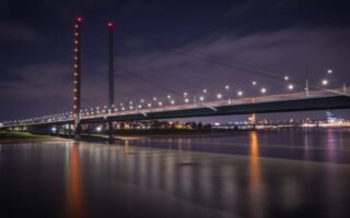découvrez l'univers fascinant des ponts, symboles d'ingénierie et d'architecture. explorez leur histoire, leur conception et les différentes structures qui relient les rives, unissant les paysages et les cultures.