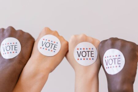 découvrez tout sur les by-elections : leur fonctionnement, leur importance dans le processus électoral et les dernières actualités liées aux élections partielles en france. restez informé sur les enjeux politiques et les candidats qui se présentent.
