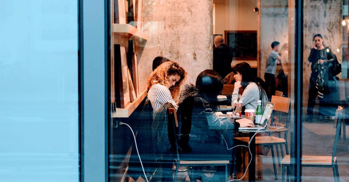 découvrez l'univers du café : des saveurs riches et variées, des méthodes de préparation uniques, et des conseils pour savourer chaque gorgée. que vous soyez amateur ou expert, plongez dans l'art du café.