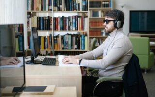 découvrez notre bibliothèque numérique, un espace virtuel riche en ressources où vous pouvez accéder à des milliers de livres, articles et documents en ligne, à tout moment et depuis n'importe où. explorez, lisez et enrichissez vos connaissances avec notre collection diversifiée.