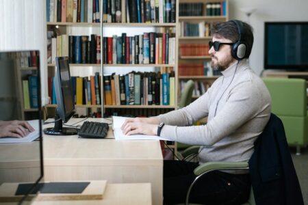découvrez notre bibliothèque numérique, un espace virtuel riche en ressources où vous pouvez accéder à des milliers de livres, articles et documents en ligne, à tout moment et depuis n'importe où. explorez, lisez et enrichissez vos connaissances avec notre collection diversifiée.