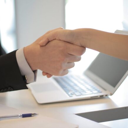 découvrez notre plateforme dédiée à l'emploi, où vous pouvez explorer des offres, postuler à des postes passionnants et accéder à des conseils pour booster votre carrière. trouvez le job de vos rêves dès aujourd'hui.