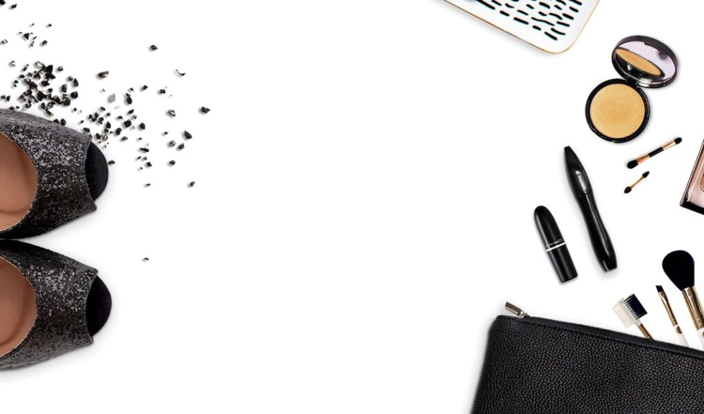 découvrez les dernières tendances de la mode avec notre sélection exclusive de vêtements, accessoires et conseils de style. restez à la pointe de la fashion avec nos articles inspirants et informatifs.