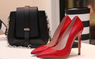 découvrez les dernières tendances de la mode, des conseils de style et des inspirations pour rehausser votre garde-robe. restez à la pointe de la fashion avec nos articles et suggestions uniques.