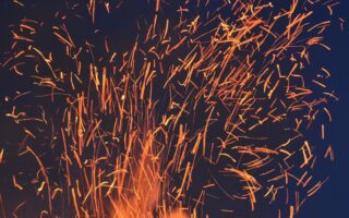découvrez tout ce qu'il faut savoir sur les vagues de chaleur : causes, effets sur la santé, conseils pour se protéger et astuces pour rester au frais. préparez-vous à affronter les températures élevées en toute sécurité!