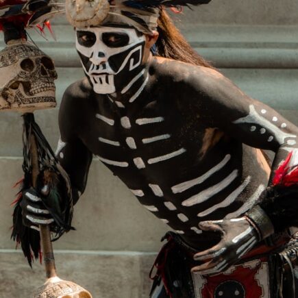 découvrez l'univers fascinant des légendes, où mythe et réalité se rencontrent. explorez des histoires captivantes, des héros oubliés et des créatures mystiques qui ont marqué notre culture à travers les âges. plongez dans des récits mystérieux et inspirants qui alimentent notre imagination.
