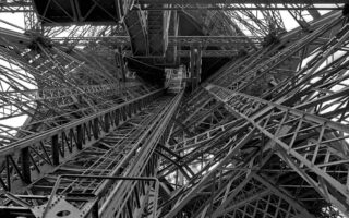 découvrez les meilleurs points de vue à paris, où la beauté de la ville se révèle sous des angles uniques. explorez des panoramas époustouflants et des lieux emblématiques offrant une vue imprenable sur la tour eiffel, le sacré-cœur et bien plus encore. plongez dans l'essence de paris à travers ses paysages inoubliables.