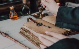 découvrez le concept des 'powers', une exploration des forces mystiques et des capacités extraordinaires qui fascinent l'humanité. plongez dans un univers de super-héros, de magie et de sciences occultes qui éveillent notre imagination.