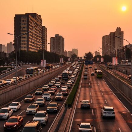 découvrez nos services de transportation efficaces et fiables. que ce soit pour des livraisons rapides, des trajets quotidiens ou des transports de marchandises, nous mettons à votre disposition des solutions adaptées à vos besoins. optez pour un service de qualité, sécurisé et à l'écoute de vos exigences.