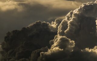 découvrez les prévisions météorologiques détaillées pour les jours à venir. restez informé des conditions climatiques, des températures et des alertes météo pour planifier au mieux vos activités.