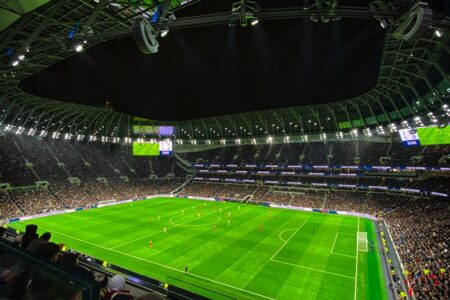 découvrez toute l’actualité de la champions league : résultats, calendriers, analyses des matchs et performances des plus grands clubs européens.