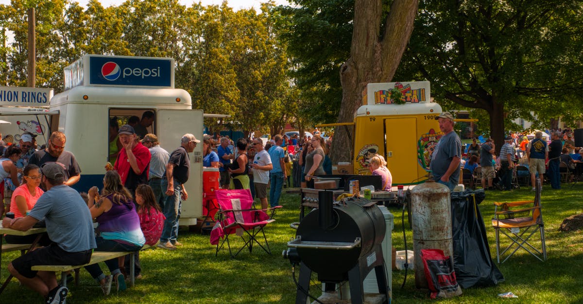 découvrez l'univers des food trucks : une expérience culinaire unique sur roues. savourez des plats délicieux et variés, préparés avec passion par des chefs ambulants. parfait pour les passionnés de gastronomie en quête d'originalité et de saveurs inédites !