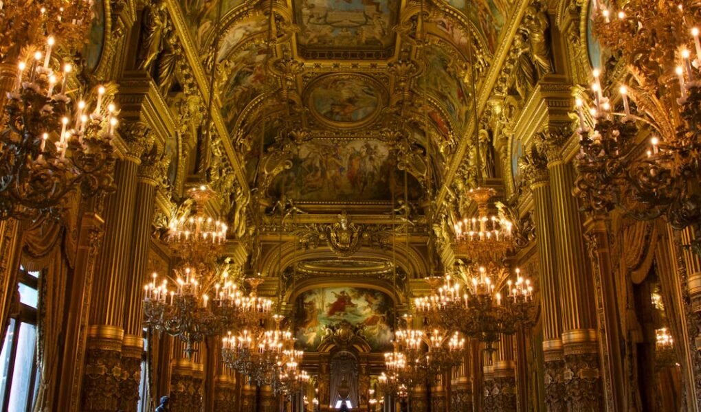 découvrez le grand paris, un projet ambitieux qui redéfinit la métropole francilienne avec de nouvelles infrastructures, une meilleure accessibilité, et une richesse culturelle. explorez ses quartiers dynamiques, ses espaces verts et son patrimoine historique.