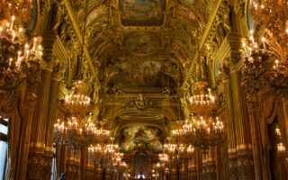 découvrez le grand paris, un projet ambitieux qui redéfinit la métropole francilienne avec de nouvelles infrastructures, une meilleure accessibilité, et une richesse culturelle. explorez ses quartiers dynamiques, ses espaces verts et son patrimoine historique.