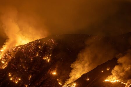 découvrez tout ce qu'il faut savoir sur les heatwaves : causes, impacts sur la santé et l'environnement, conseils pour s’en protéger et actualités des épisodes de canicule.
