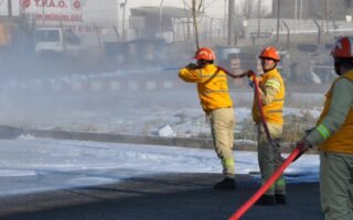 découvrez tout sur le heroic act : définition, exemples marquants, et comment ces gestes de courage inspirent et transforment notre société au quotidien.