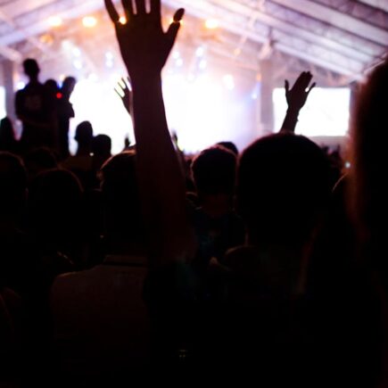 découvrez l'univers unique de musical atmospheres : une sélection de musiques immersives et d'ambiances sonores pour accompagner vos moments de détente, de concentration ou de création. plongez dans des atmosphères musicales variées, adaptées à toutes vos envies et besoins.