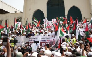 découvrez notre engagement pour le soutien à la palestine, à travers des initiatives solidaires, des projets de développement et des actions humanitaires visant à améliorer la vie des palestiniens et à promouvoir la paix dans la région.