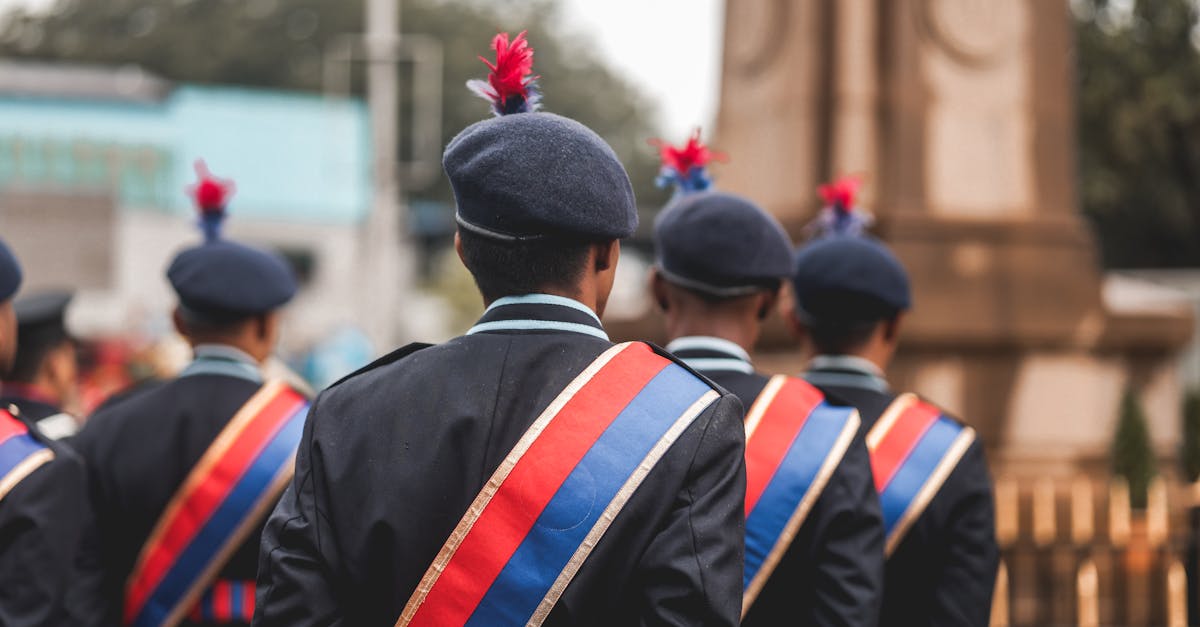 découvrez tout sur les parades : défilés festifs, traditions, costumes colorés et conseils pour profiter pleinement de ces événements spectaculaires en famille ou entre amis.