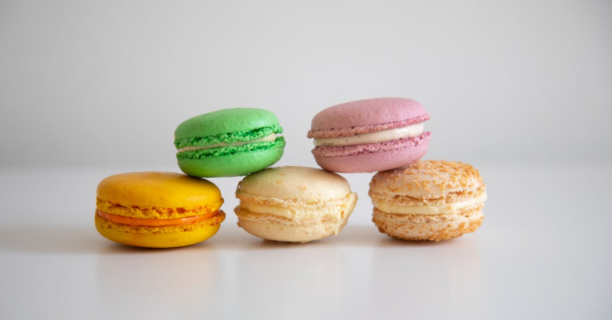 découvrez la cuisine parisienne authentique : recettes traditionnelles, spécialités gourmandes et saveurs raffinées qui font de paris la capitale mondiale de la gastronomie.