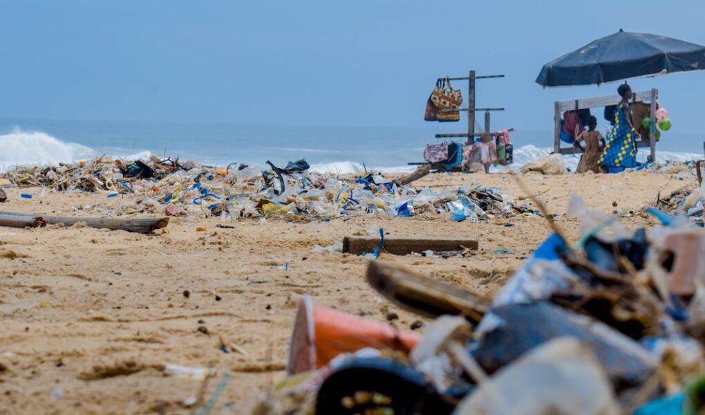 découvrez tout sur le plastique : ses utilisations, ses avantages, ses inconvénients et son impact environnemental. informez-vous pour mieux comprendre ce matériau omniprésent dans notre quotidien.