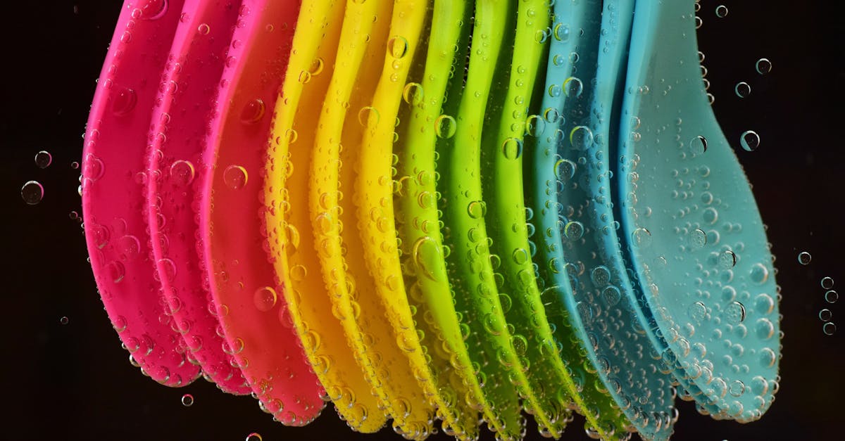 découvrez tout sur le plastique : ses utilisations, ses avantages, ses inconvénients et son impact sur l'environnement. informations complètes et conseils pour un usage responsable du plastique.