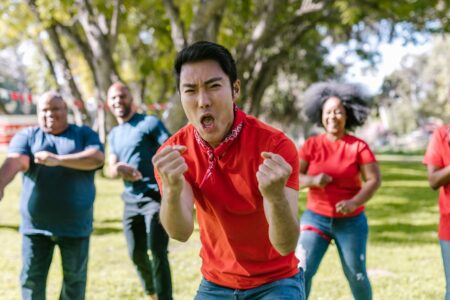découvrez un large éventail d'activités sportives passionnantes pour tous les niveaux. que vous soyez débutant ou athlète confirmé, trouvez votre bonheur parmi nos suggestions et lancez-vous dans l'aventure sportive dès aujourd'hui !