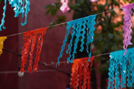découvrez les meilleurs street festivals : animations, musique, gastronomie et ambiance conviviale. vivez une expérience unique au cœur de la ville !