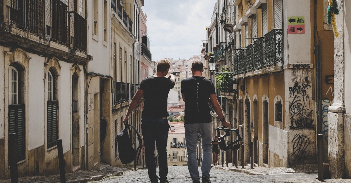 découvrez nos walking tours à travers les plus belles villes. profitez de visites guidées à pied, adaptées à tous, pour explorer l’histoire, la culture et les incontournables de chaque destination.