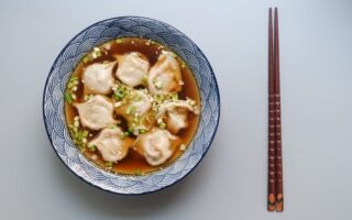 découvrez tout sur le broth : un bouillon savoureux, riche en nutriments, parfait pour vos soupes et recettes maison. conseils, bienfaits et idées pour sublimer vos plats.