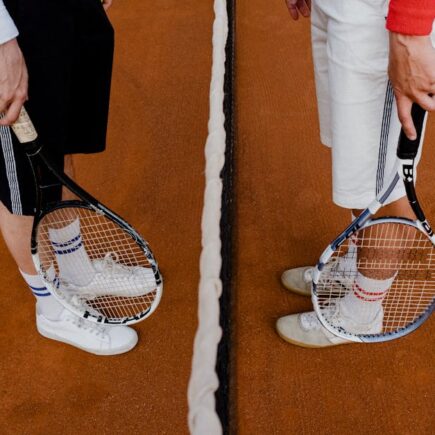 découvrez tout sur le tennis : actualités, conseils, techniques, tournois et joueurs célèbres pour passionnés et débutants.