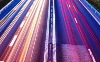 découvrez tout ce qu'il faut savoir sur le trafic : tendances, conseils pour augmenter votre audience en ligne, analyser les sources de visites et optimiser la visibilité de votre site web.