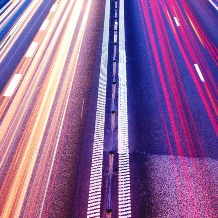 découvrez tout ce qu'il faut savoir sur le trafic : tendances, conseils pour augmenter votre audience en ligne, analyser les sources de visites et optimiser la visibilité de votre site web.