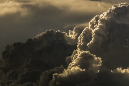 découvrez la météo du jour et les prévisions détaillées pour les prochains jours : températures, précipitations et tendances à venir dans votre région.