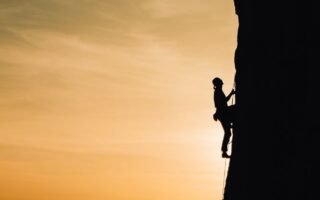 découvrez les principaux challenges à relever dans votre quotidien, des conseils pratiques pour les surmonter et booster votre motivation pour atteindre vos objectifs personnels et professionnels.