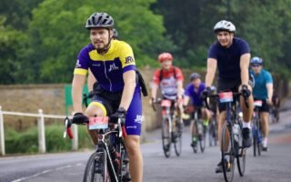 participez à notre charity marathon et courez pour une bonne cause ! rejoignez-nous pour soutenir des associations caritatives tout en relevant un défi sportif incontournable. inscrivez-vous dès maintenant !