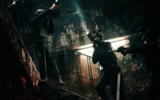 découvrez l'histoire captivante de 'hostages', un récit intense sur la prise d'otages, les enjeux humains et les décisions critiques dans des situations extrêmes. plongez dans une intrigue riche en suspense et en émotions.
