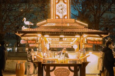 découvrez les meilleures animations de noël à paris pour toute la famille : marchés festifs, spectacles, ateliers créatifs et événements magiques pour célébrer les fêtes dans la capitale.