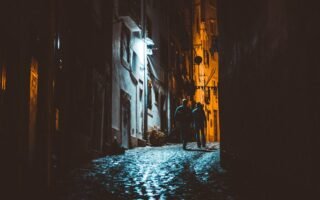 découvrez le chauffage urbain, une solution efficace et écologique pour alimenter plusieurs bâtiments en chaleur à partir d'une source centrale.