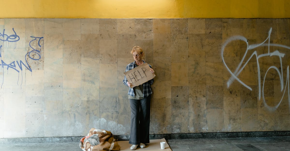 découvrez les causes, conséquences et solutions de l'itinérance. informez-vous sur la lutte contre le sans-abrisme et les initiatives solidaires.