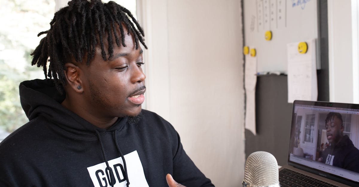 découvrez le métier d'influenceur : rôle, missions, impact sur les réseaux sociaux et conseils pour débuter ou réussir dans ce domaine en pleine expansion.