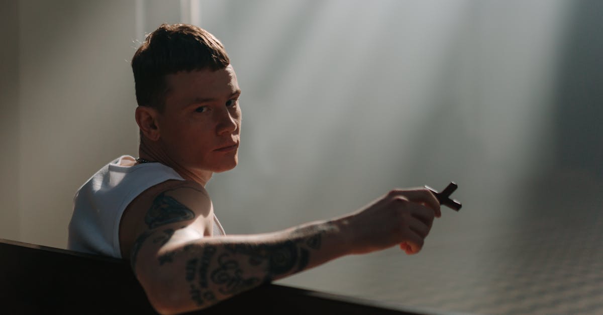 découvrez le parcours et les performances de jannik sinner, jeune prodige du tennis italien, ses titres, ses statistiques en atp et son ascension rapide parmi les meilleurs joueurs mondiaux.