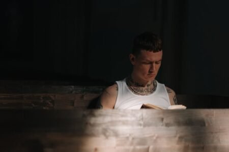 découvrez le parcours, les performances et les actualités du joueur de tennis italien jannik sinner, étoile montante du circuit atp. biographie, palmarès, résultats et analyses.