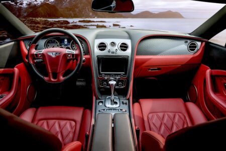 découvrez le monde du luxe : des expériences exclusives, des tendances haut de gamme et des conseils pour vivre avec élégance et raffinement au quotidien.