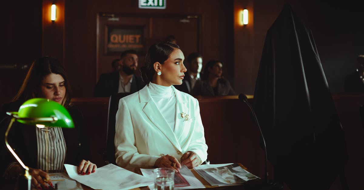 audience judiciaire à paris concernant shein : suivez les développements clés et enjeux légaux entourant la marque de mode.