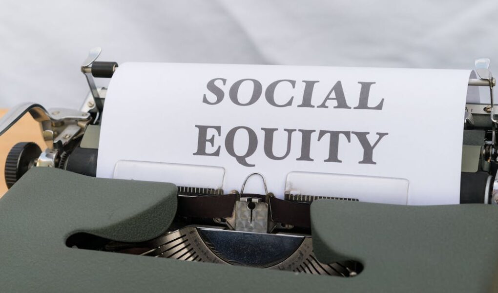 découvrez les politiques anti-voiture visant à réduire l'usage des véhicules personnels pour favoriser des villes plus durables et améliorer la qualité de vie.