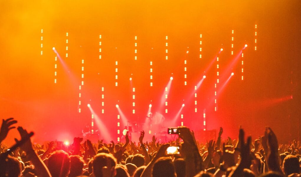 découvrez les meilleurs concerts près de chez vous : programmation, dates, lieux et billets pour une expérience musicale inoubliable.